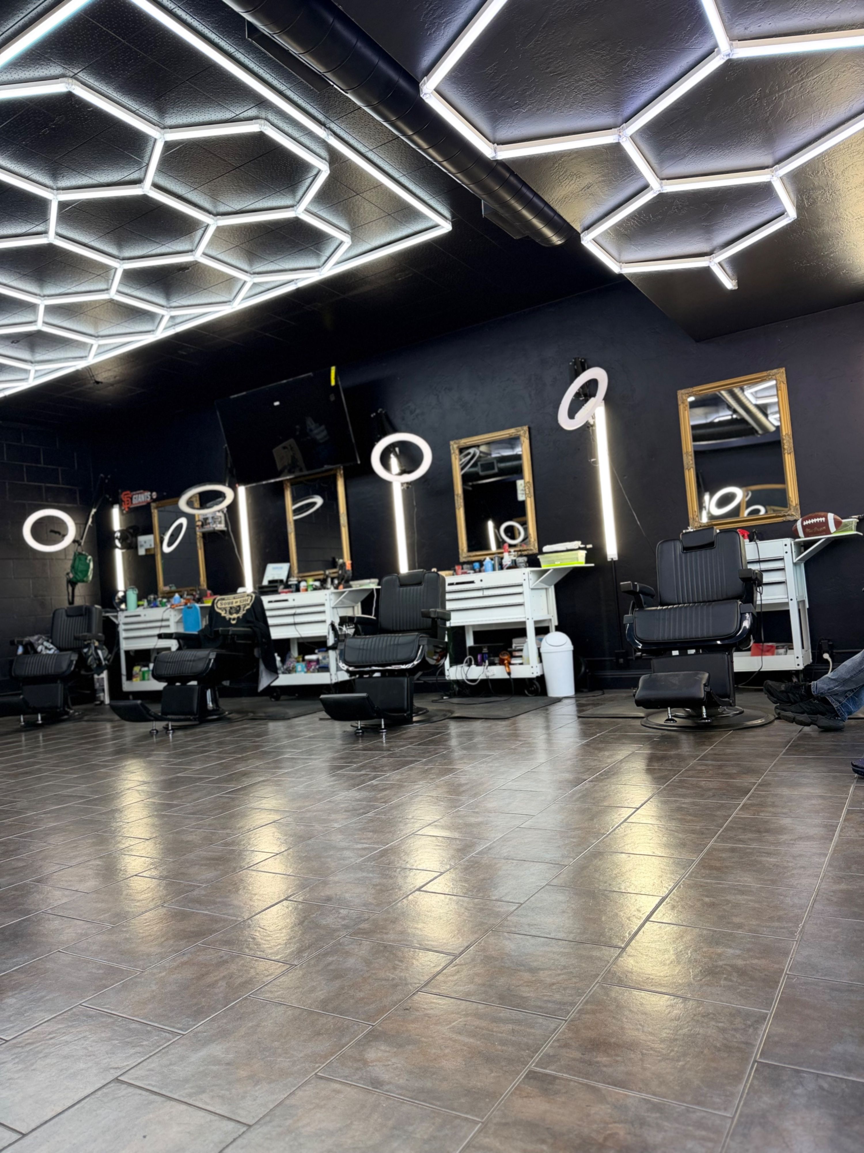 Joes & Bros Barber Shop