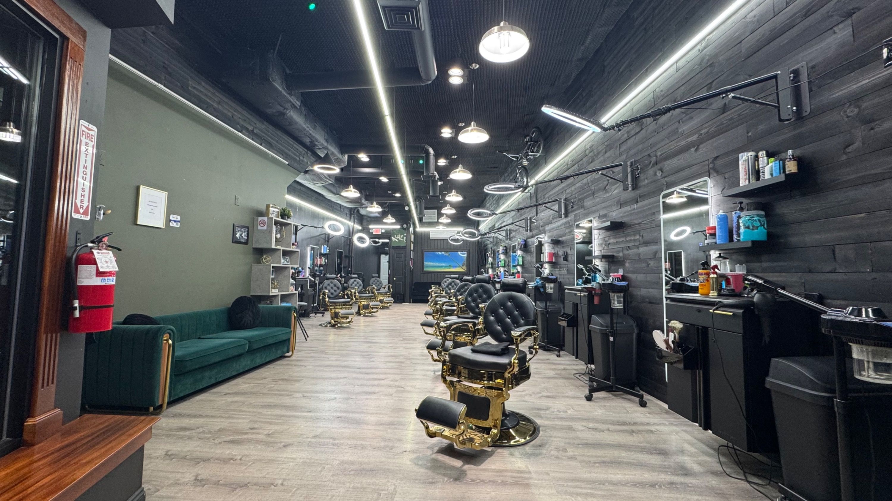 Essies Cuts Barbershop