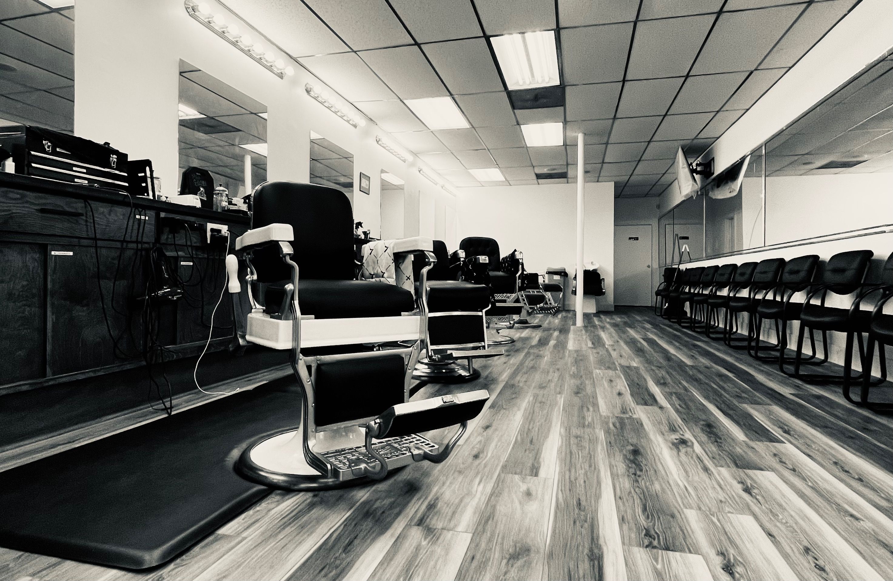 Corona’s Barbershop