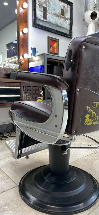 中古 BARBER'S KING FILARMONICA Krystian The Barber on SQUIRE