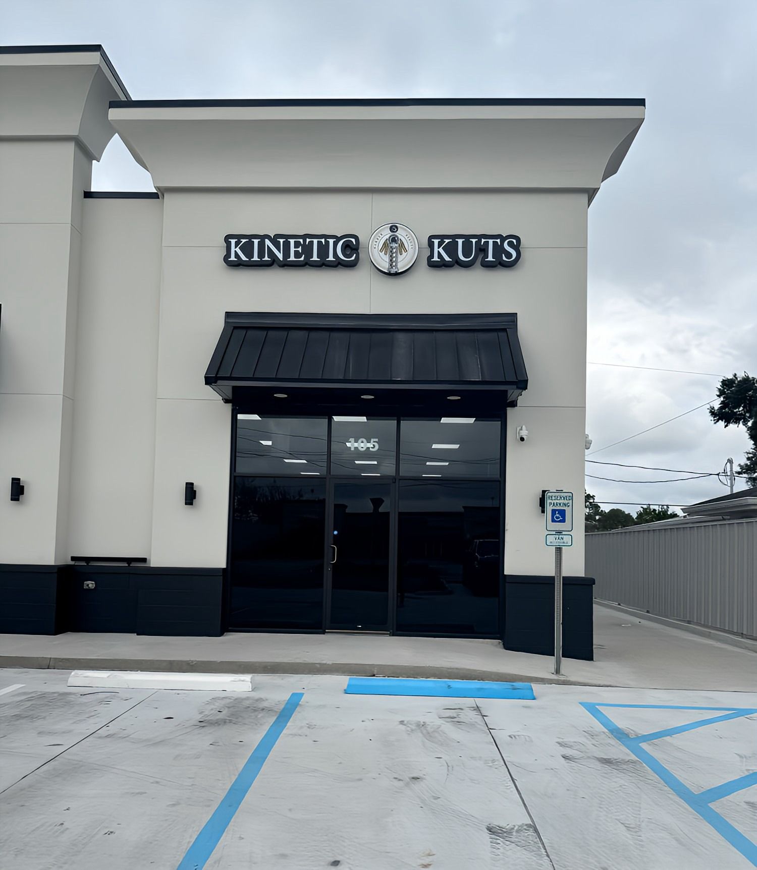 Kinetic Kuts Barber & Beauty