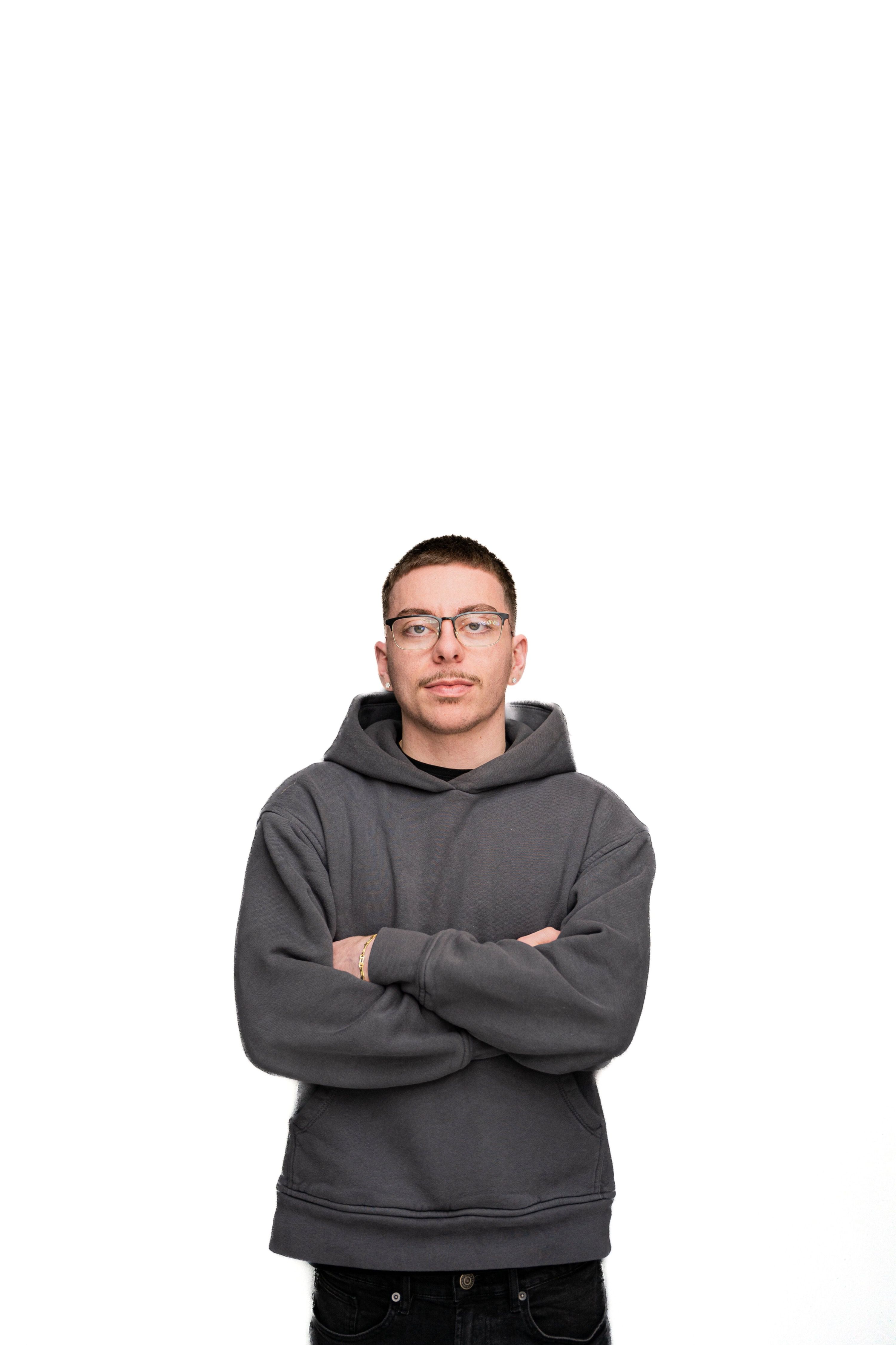 Ryan (SENIOR BARBER)