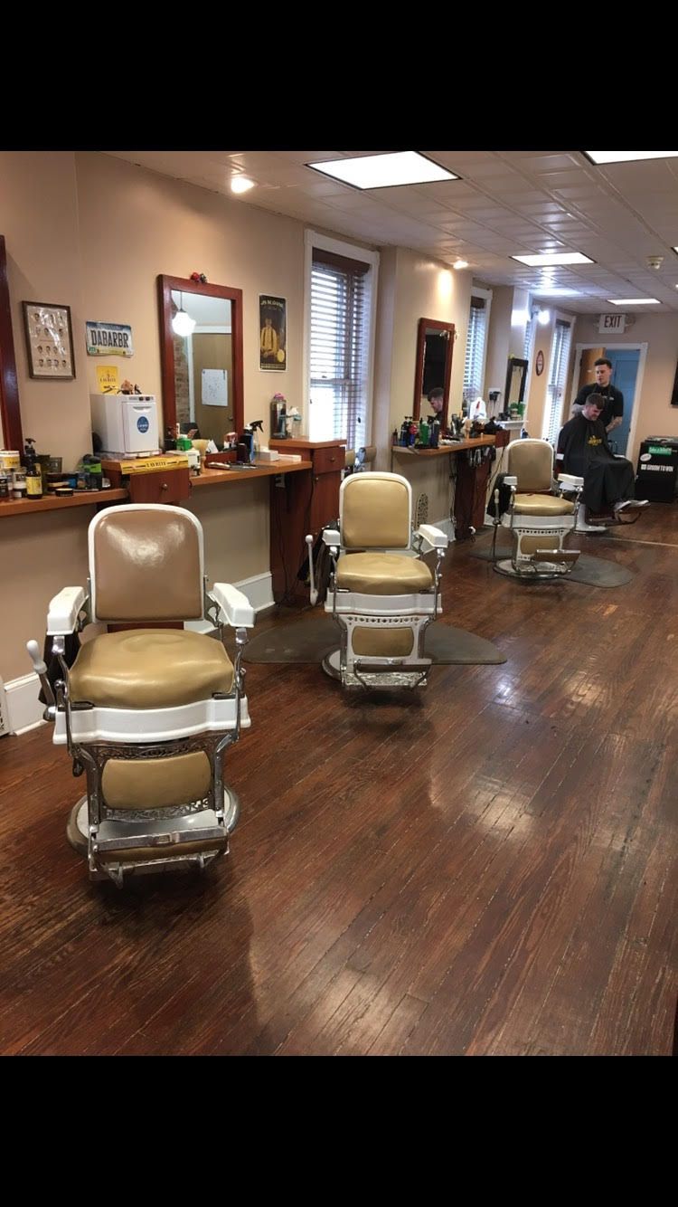 Men's Club Barbershop