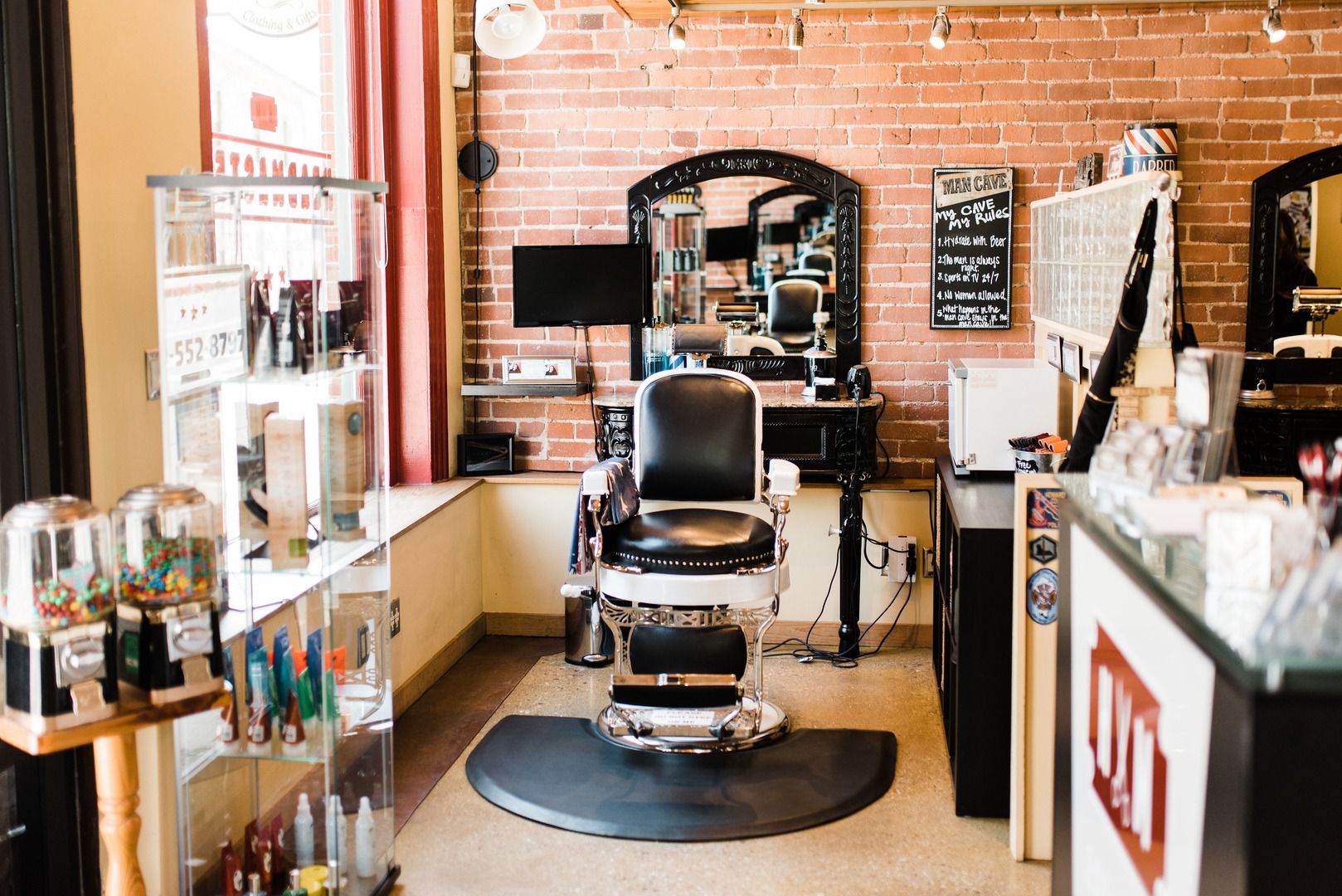 HeadMasters Grooming Salon for Men