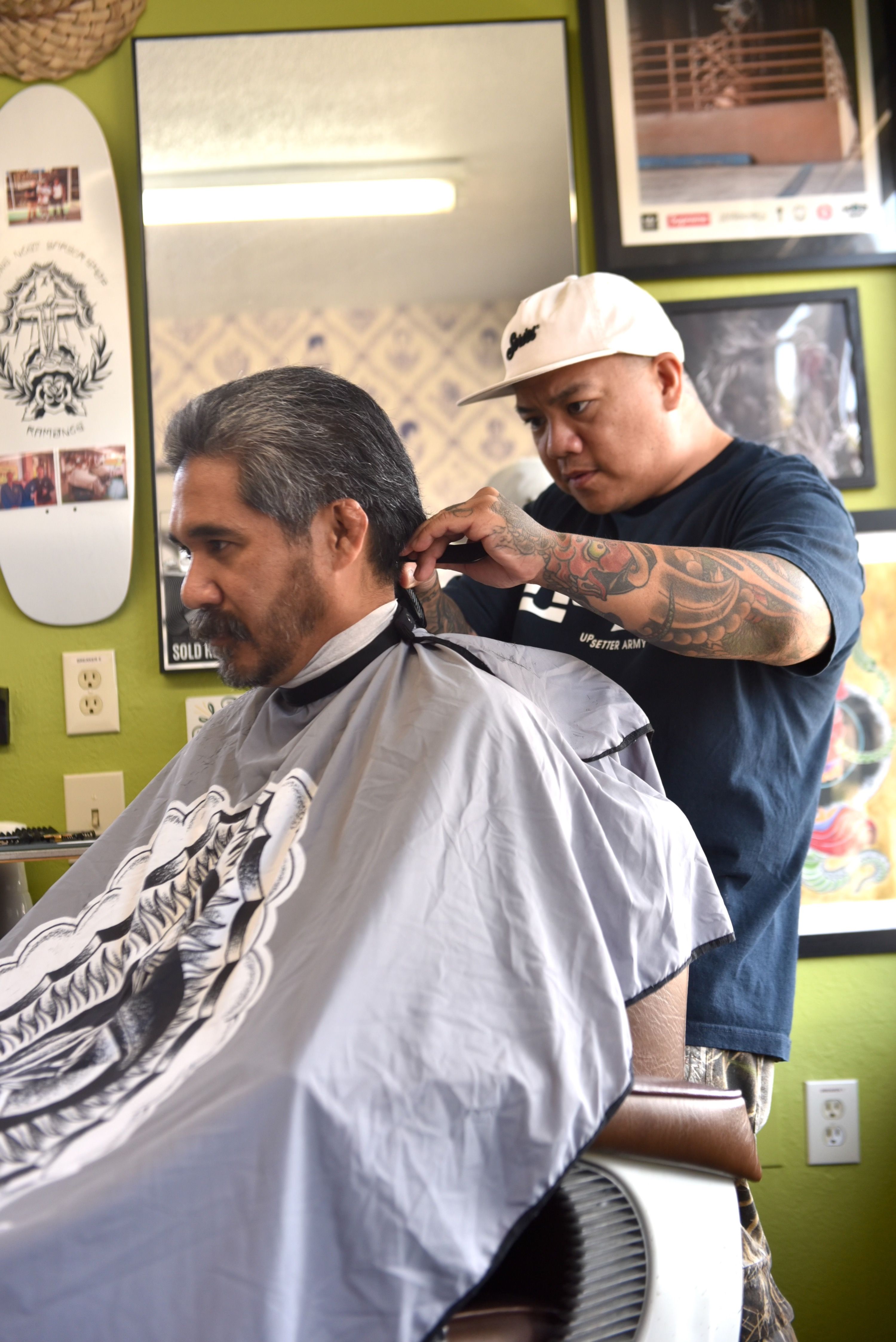 FRANK’S CHOPSHOP 総柄 ハット barber フェードカット FRANK'S CHOPSHOP 総柄 ハット barber フェードカット FRANK'S