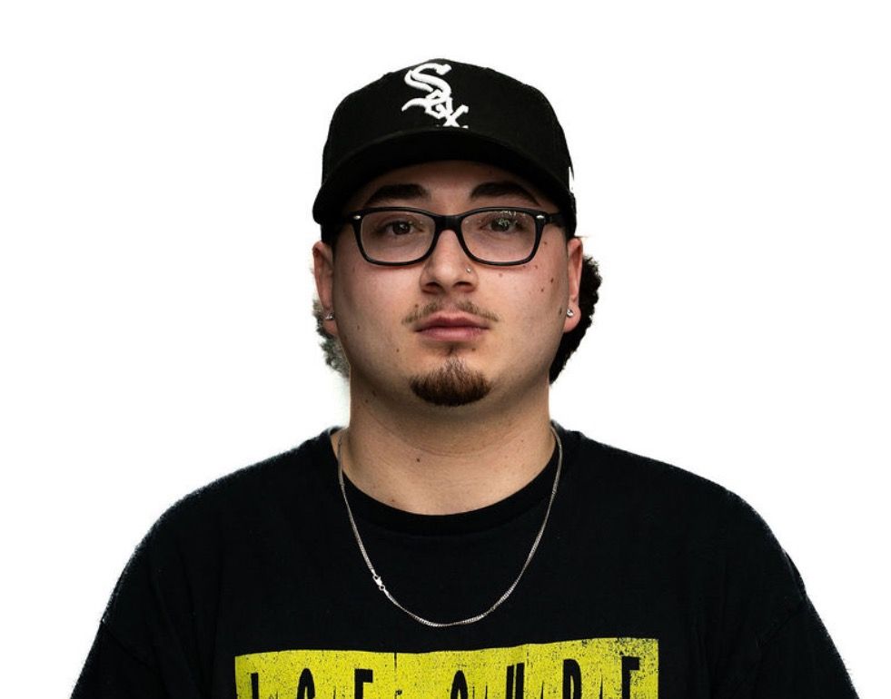 Gabe (SENIOR BARBER)