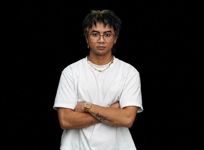 JUSTIN (SENIOR BARBER)