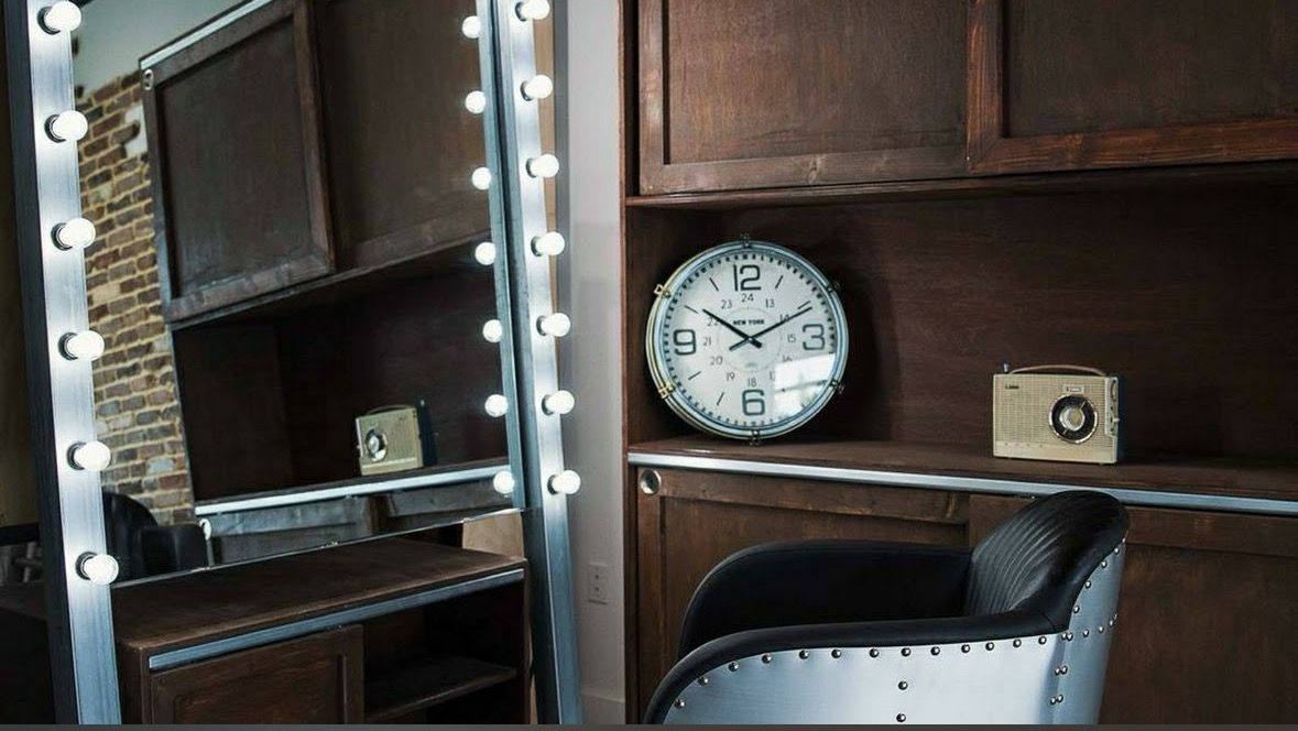 Barber & Co Pinecrest