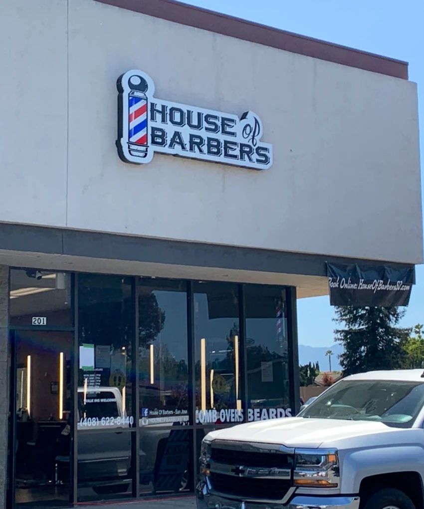 House of Barbers - Capitol