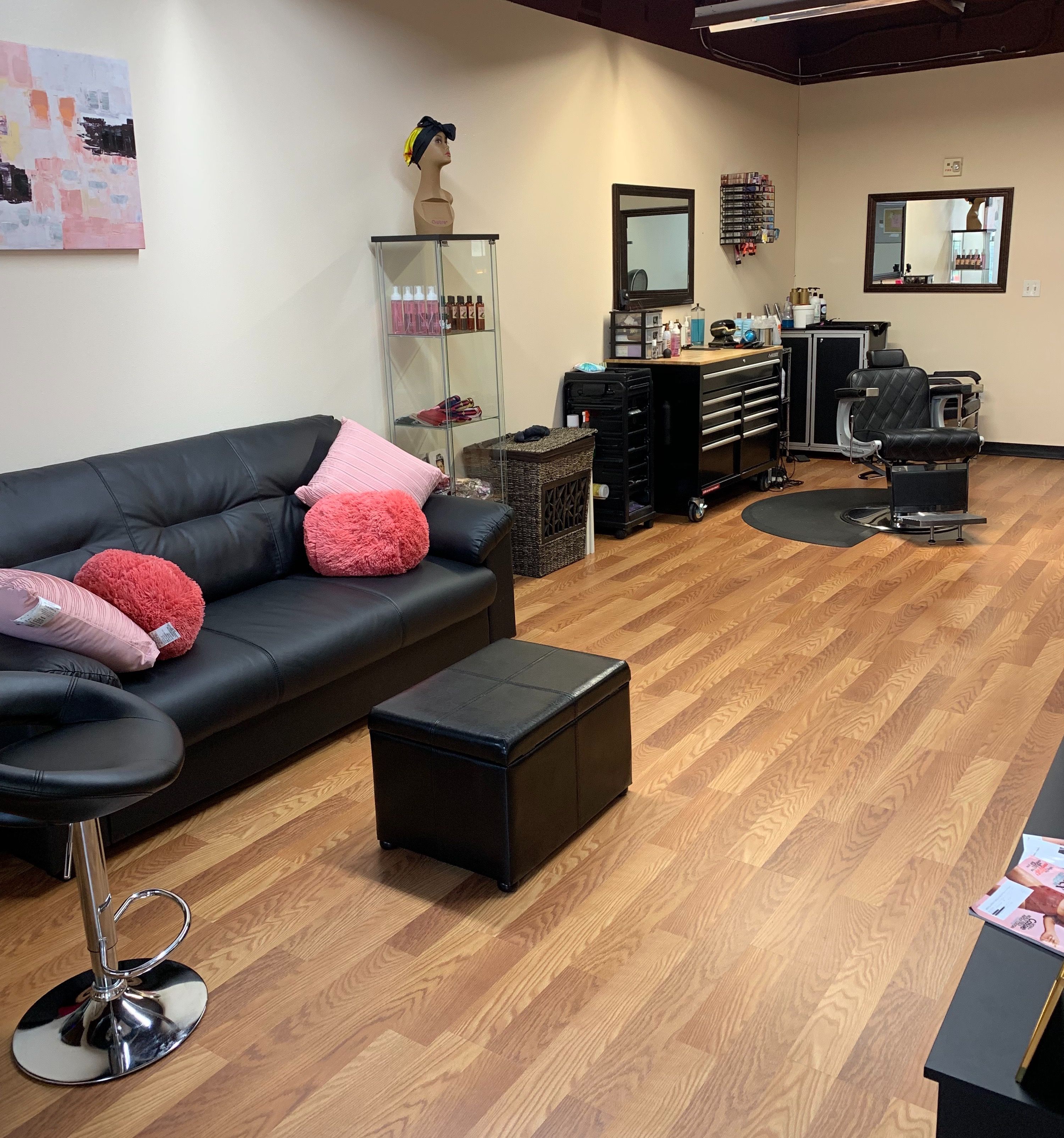 B Lauren Beauty Salon Studio