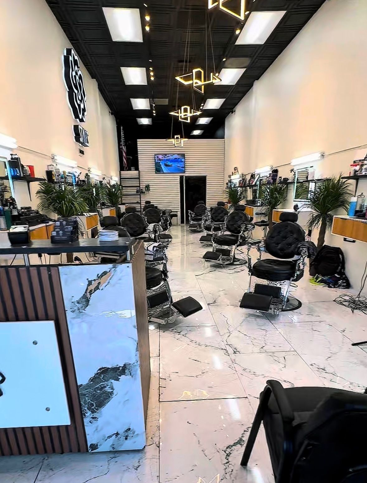 Styles Barber Lounge - Los Angeles