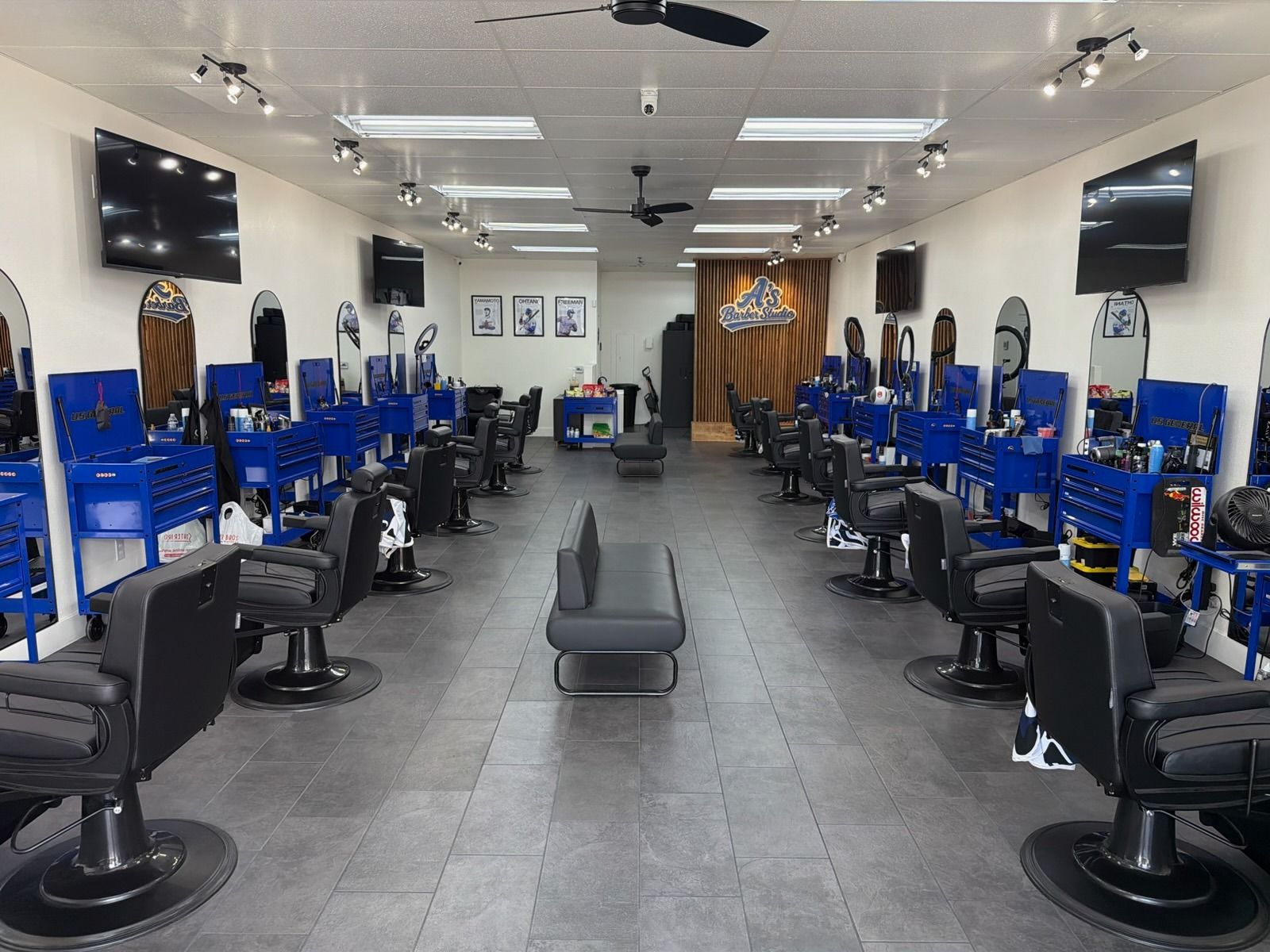 A's Barber Studio