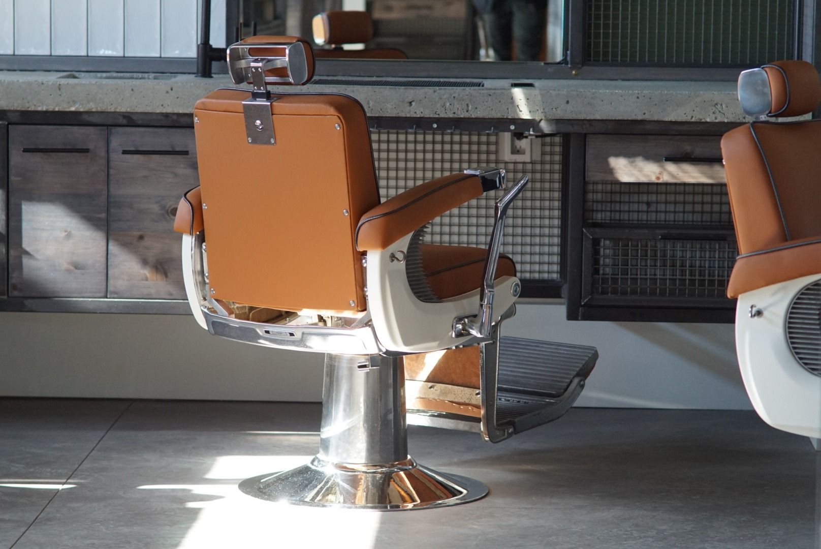 The Barber's Den - Somerville