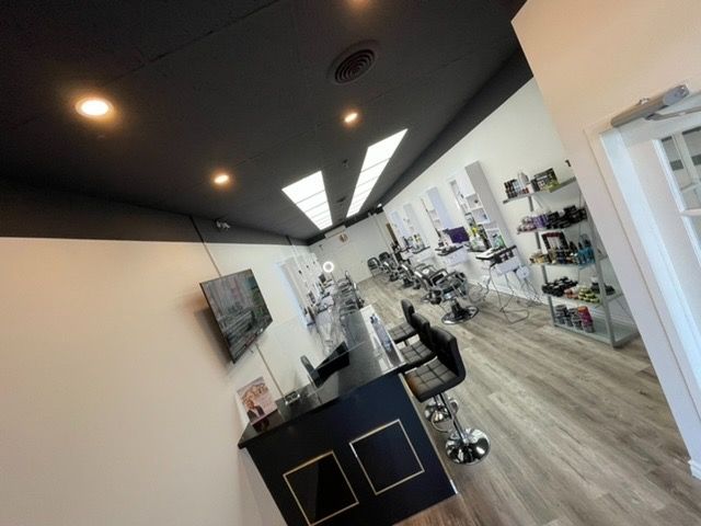 Royal Chair Barbershop - Mississauga