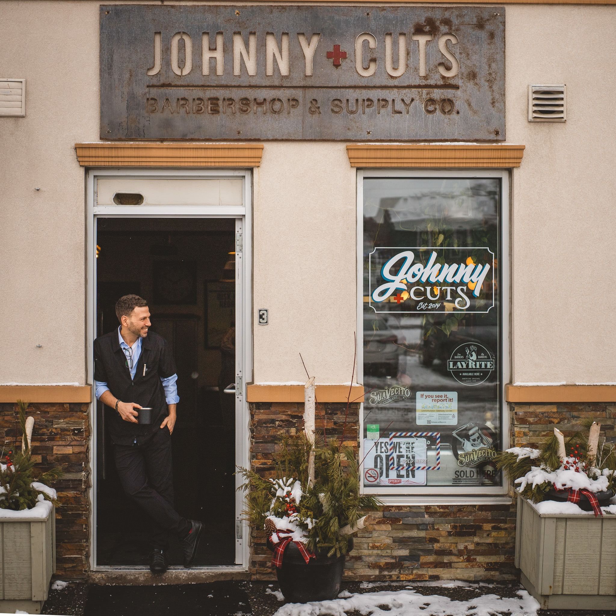 Johnny Cuts Barbershop