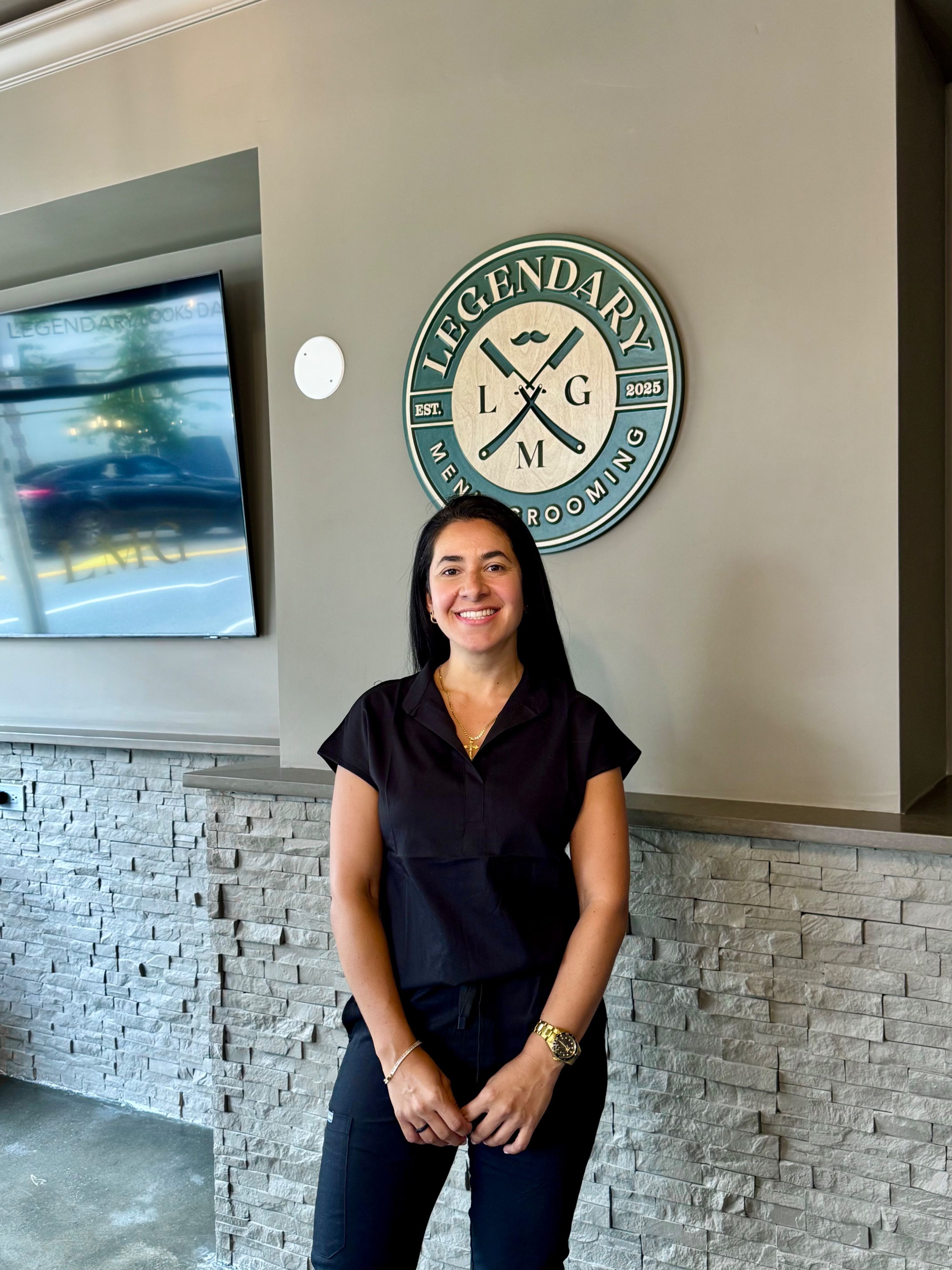Gloria Cardona, nail technician