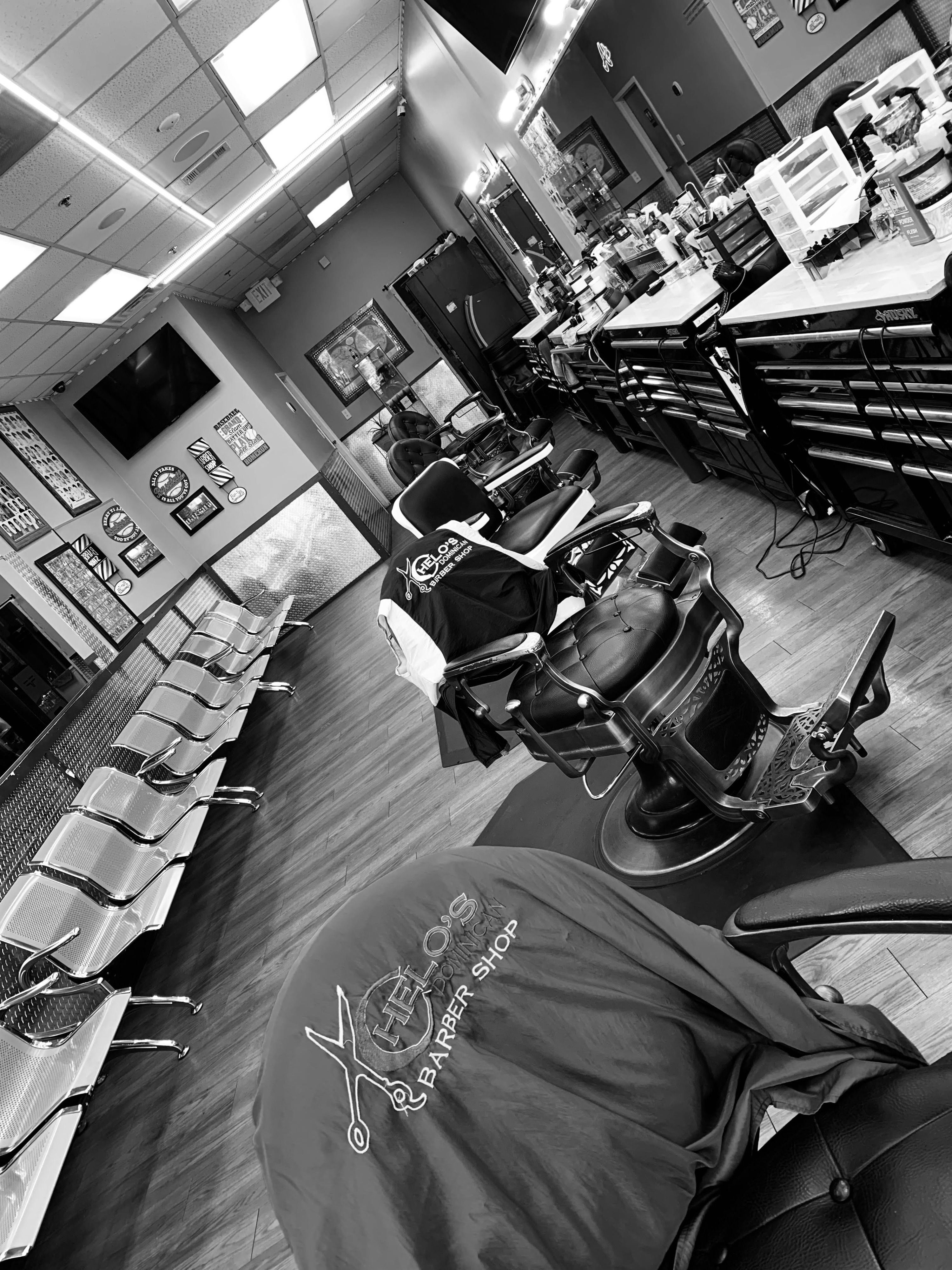 Chelos Barber Studio 4805 Lawrenceville