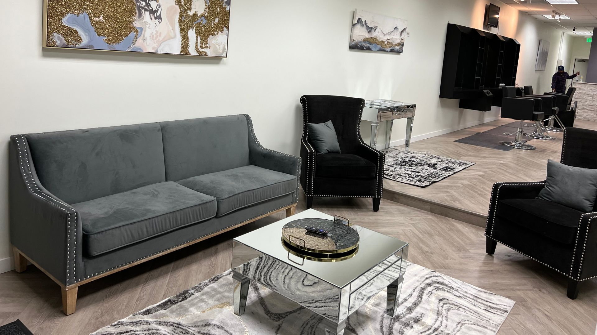 Scissorhand Colour Studio