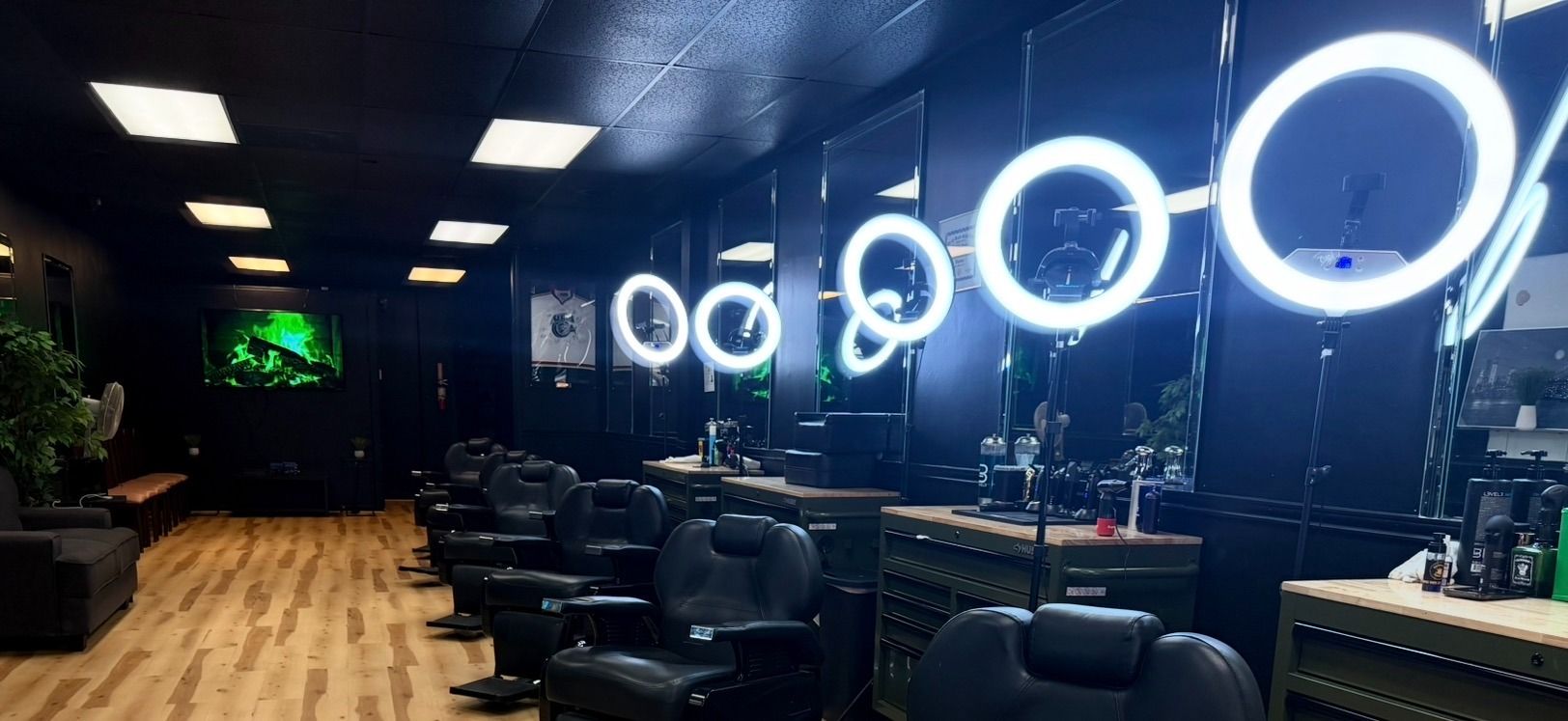 HTX EVOLUTION BARBER SHOP