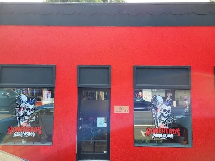 Boneheads Barbershop - Salem OR